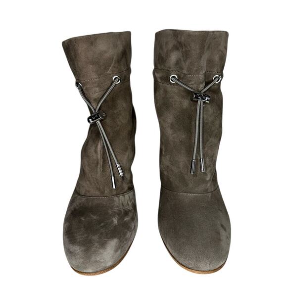 Gianvito Rossi Maeve Tan Beige Calfskin Leather Suede Ankle Boots Pumps Size 9.5 - Picture 6 of 11